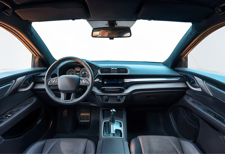 Use of Thieme PUR in automotive interiors | © KI